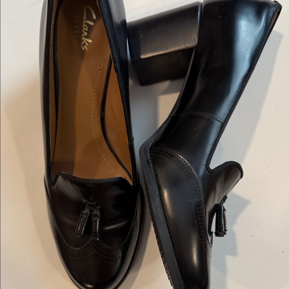 Clarks Artisan Tara Rosie Pump Women's Black Leather - Picture 4 of 10